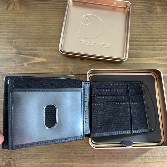 Carhartt Black Wallet with Logo in Metal Case - Picture 3 of 4